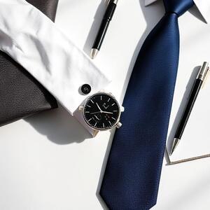 Formal outfit pairing